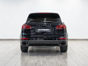 Внедорожник Porsche Cayenne 2015 года, 3849000 рублей, Саратов