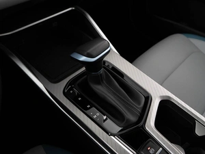 Седан Geely Emgrand 2023 года, 1768444 рублей, Москва