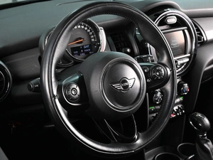 Хетчбэк MINI Cooper 2017 года, 2199000 рублей, Ростов-на-Дону