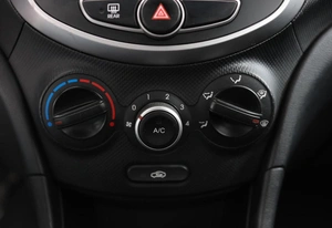 Седан Hyundai Solaris 2015 года, 749000 рублей, Орёл