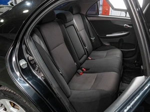 Седан Toyota Corolla 2011 года, 899000 рублей, Тюмень