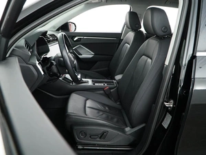 Внедорожник Audi Q3 2019 года, 3749444 рублей, Москва