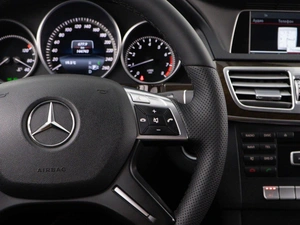 Седан Mercedes-benz E-класс 2013 года, 1998444 рублей, Москва