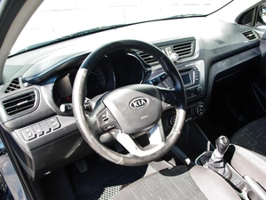 Седан Kia Rio 2012 года, 750000 рублей, Владимир