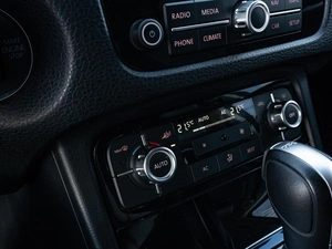 Внедорожник Volkswagen Touareg 2010 года, 1829000 рублей, Нижний Новгород