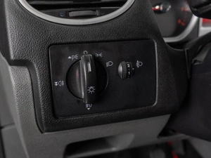 Хетчбэк Ford Focus 2008 года, 489000 рублей, Тюмень
