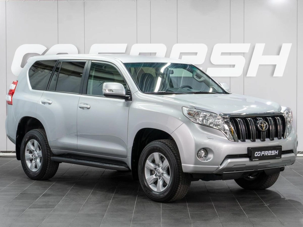 Внедорожник Toyota Land Cruiser Prado 2016 года, 4849000 рублей, Сургут