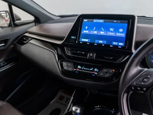 Внедорожник Toyota C-HR 2019 года, 2080000 рублей, Красноярск