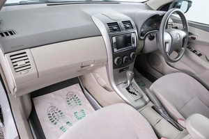 Седан Toyota Corolla Axio 2010 года, 859000 рублей, Красноярск