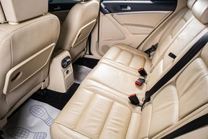 Внедорожник Volkswagen Tiguan 2015 года, 1299000 рублей, Сургут