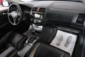Седан Honda Accord 2006 года, 899000 рублей, Омск