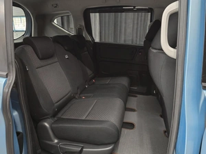 Минивэн Honda Freed 2017 года, 1550000 рублей, Красноярск