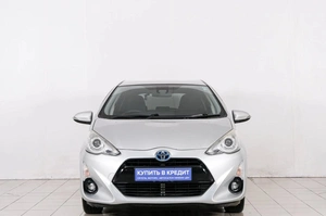 Хетчбэк Toyota Aqua 2016 года, 999000 рублей, Красноярск