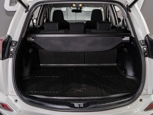 Внедорожник Toyota RAV4 2016 года, 2279000 рублей, Тюмень