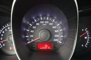 Седан Kia Rio 2014 года, 900000 рублей, Орёл