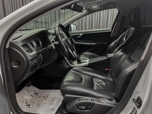 Седан Volvo S60 2012 года, 920000 рублей, Красноярск