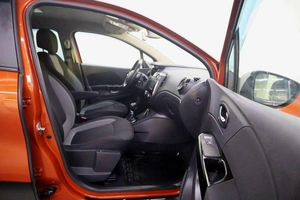 Внедорожник Renault Kaptur 2016 года, 1650000 рублей, Брянск