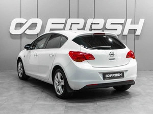 Хетчбэк Opel Astra 2011 года, 669000 рублей, Тюмень