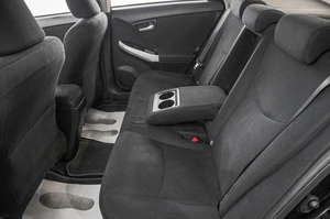 Лифтбек Toyota Prius 2014 года, 1199000 рублей, Барнаул