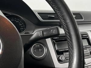 Седан Volkswagen Passat 2012 года, 799100 рублей, Казань