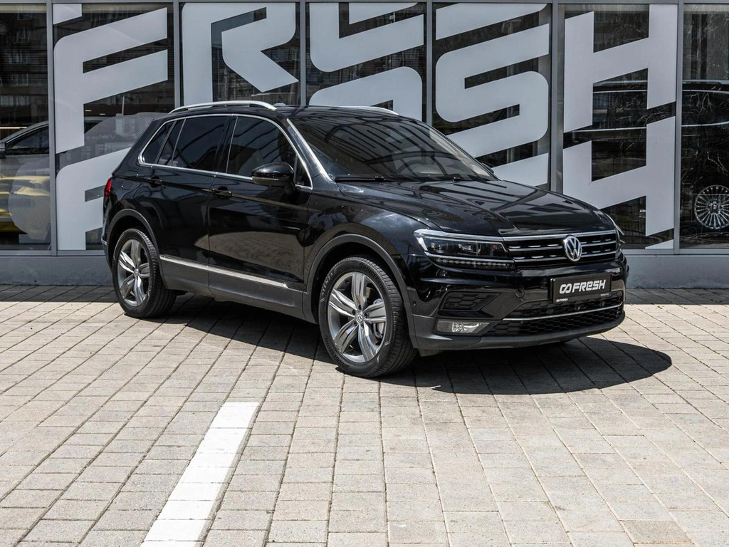 Внедорожник Volkswagen Tiguan 2017 года, 2445200 рублей, Ставрополь