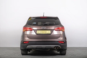 Внедорожник Hyundai Santa Fe 2015 года, 2049000 рублей, Томск