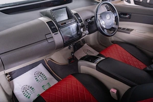 Лифтбек Toyota Prius 2008 года, 659000 рублей, Томск