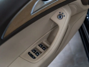 Седан Audi A6 2011 года, 1389000 рублей, Красноярск
