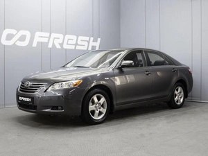 Седан Toyota Camry 2006 года, 1065000 рублей, Омск
