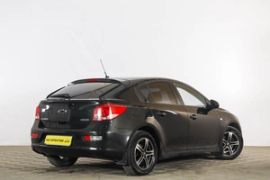 Хетчбэк Chevrolet Cruze 2012 года, 749000 рублей, Тюмень