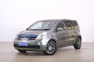 Хетчбэк Nissan Note 2006 года, 649000 рублей, Омск