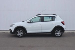 Хэтчбек Renault Sandero 2022 года, 1380000 рублей, Брянск