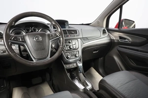 Внедорожник Opel Mokka 2015 года, 1139000 рублей, Новосибирск