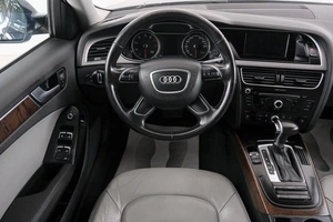 Седан Audi A4 2012 года, 1559000 рублей, Красноярск