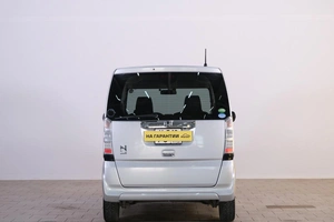 Хетчбэк Honda N-BOX 2015 года, 679000 рублей, Омск