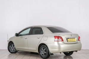 Седан Toyota Belta 2005 года, 549000 рублей, Красноярск