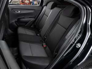 Седан Kia Rio 2021 года, 1599000 рублей, Тюмень