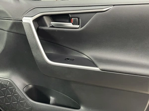 Внедорожник Toyota RAV4 2020 года, 3387000 рублей, Солонцы