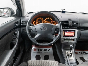 Седан Toyota Avensis 2008 года, 1325000 рублей, Красноярск