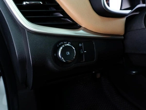 Седан Chevrolet Monza 2022 года, 1659000 рублей, Тюмень