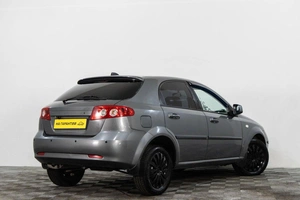 Хетчбэк Chevrolet Lacetti 2010 года, 459000 рублей, Сургут