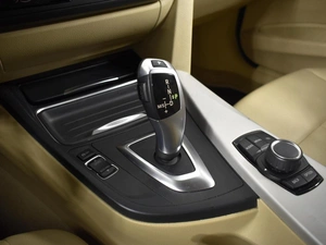 Седан BMW 3 серия 2014 года, 1380100 рублей, Казань