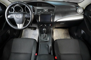 Седан Mazda 3 2012 года, 849000 рублей, Тюмень