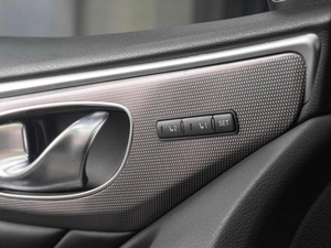 Седан Infiniti Q50 2014 года, 1549000 рублей, Тюмень