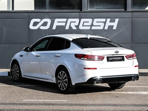 Седан Kia Optima 2019 года, 1749000 рублей, Кирилловка