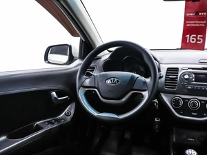 Хетчбэк Kia Picanto 2014 года, 690000 рублей, Красноярск