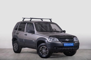 Внедорожник Chevrolet Niva 2012 года, 549000 рублей, Томск