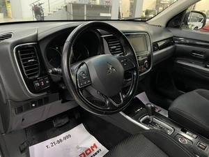 Внедорожник Mitsubishi Outlander 2018 года, 1787000 рублей, Солонцы