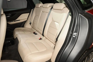 Внедорожник Jaguar F-Pace 2019 года, 3189000 рублей, Ульяновск
