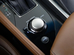 Седан Lexus GS 2012 года, 2697077 рублей, Москва